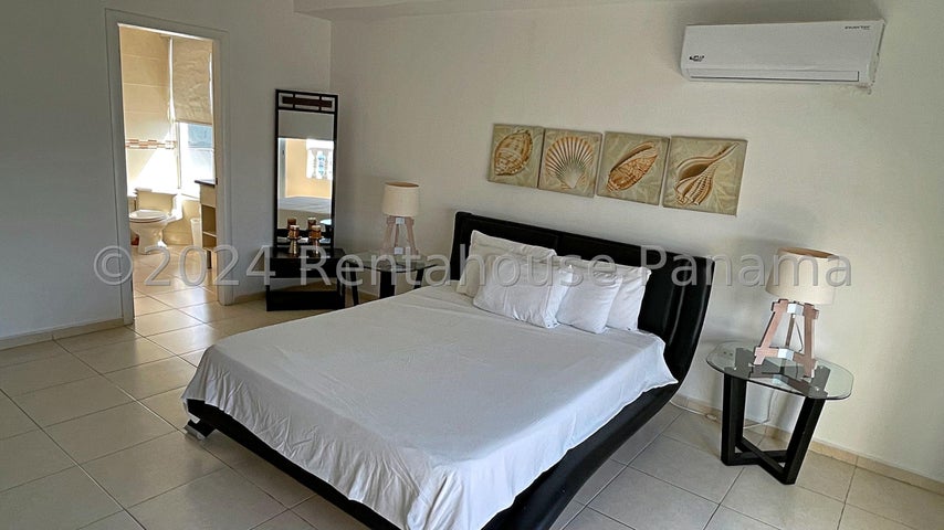 Beautiful Apartment in Avenida Balboa
